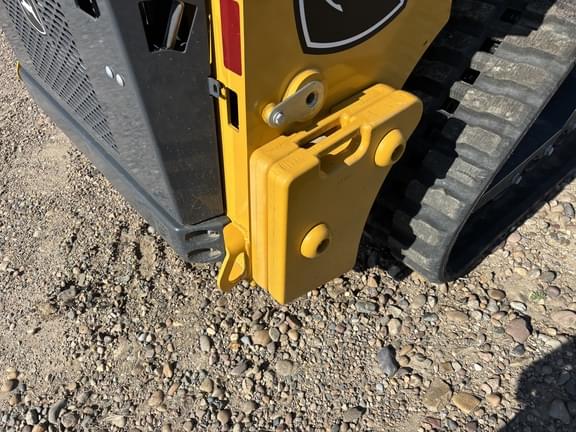 Image of John Deere 317G equipment image 3