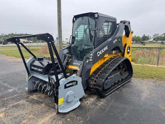 Image of John Deere 317G equipment image 2