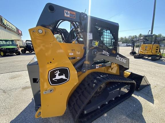 Image of John Deere 317G equipment image 1