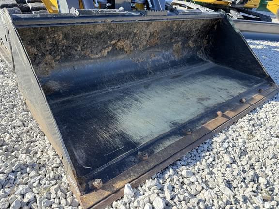 Image of John Deere 317G equipment image 1