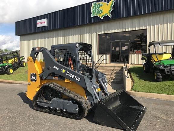 Image of John Deere 317G equipment image 1