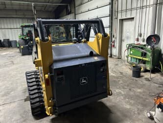 Image of John Deere 317G equipment image 1