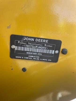 Image of John Deere 317G equipment image 2