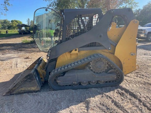 2023 John Deere 317G Equipment Image0