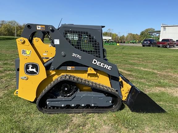 Image of John Deere 317G Primary image