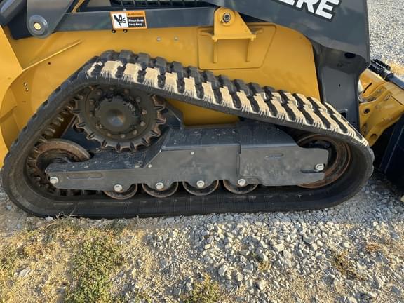 Image of John Deere 317G equipment image 1