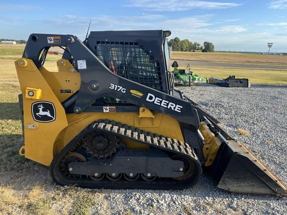 Image of John Deere 317G Primary image