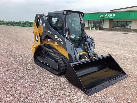 Image of John Deere 317G equipment image 2
