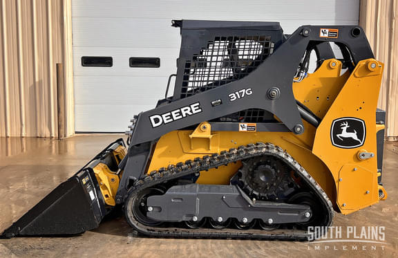 Image of John Deere 317G Image 0