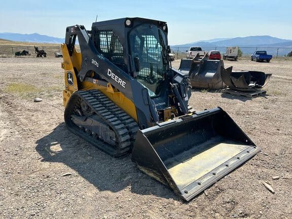 Image of John Deere 317G equipment image 1