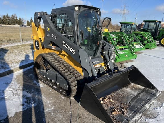 Image of John Deere 317G equipment image 2