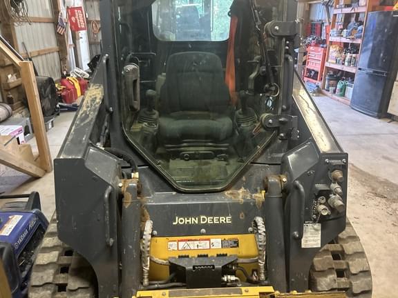 Image of John Deere 317G equipment image 3