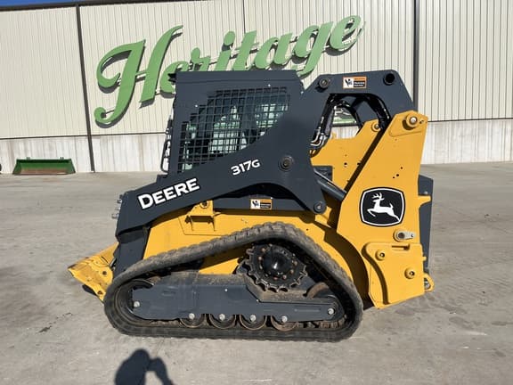 Image of John Deere 317G equipment image 1
