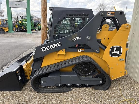 Image of John Deere 317G Primary image