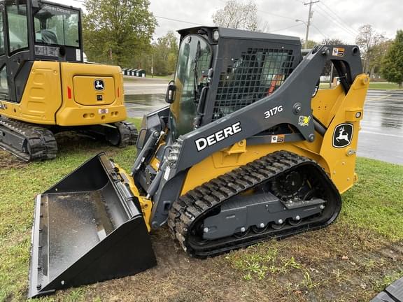 Image of John Deere 317G equipment image 1