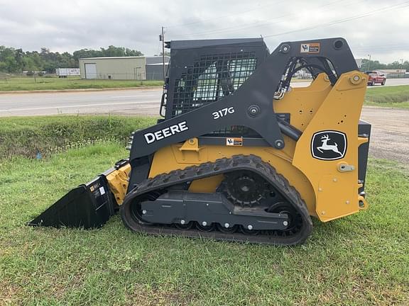 Image of John Deere 317G equipment image 1