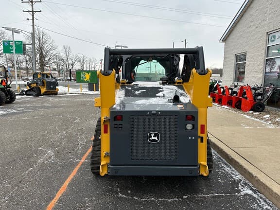 Image of John Deere 317G equipment image 3