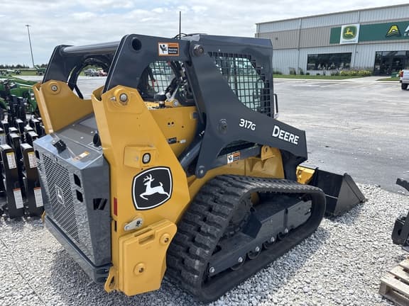 Image of John Deere 317G equipment image 2