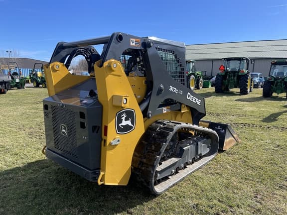 Image of John Deere 317G equipment image 4