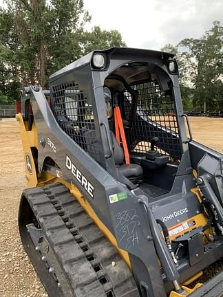 Image of John Deere 317G equipment image 1