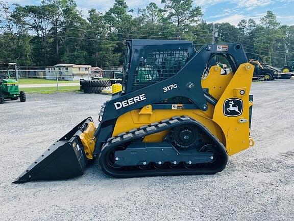 Image of John Deere 317G equipment image 2