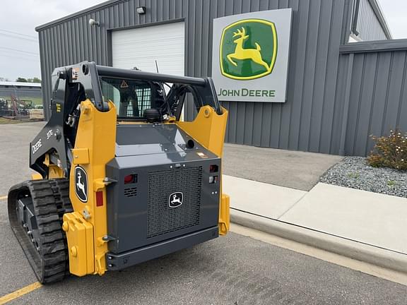 Image of John Deere 317G equipment image 1
