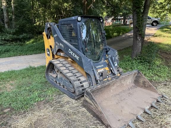 Image of John Deere 317G equipment image 1