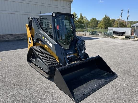 Image of John Deere 317G Primary image
