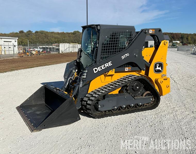 Image of John Deere 317G Primary image