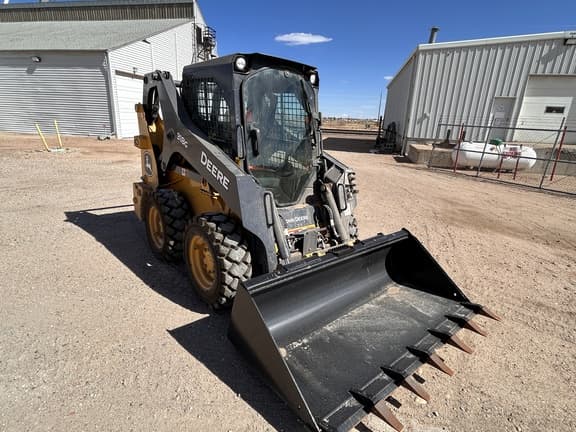 Image of John Deere 318G equipment image 3