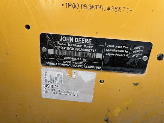Image of John Deere 318G equipment image 3