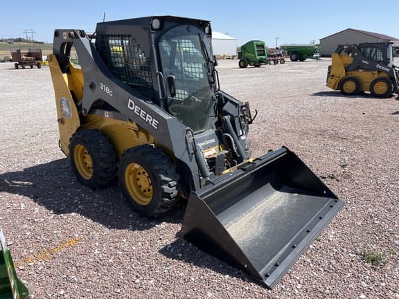Image of John Deere 318G equipment image 2