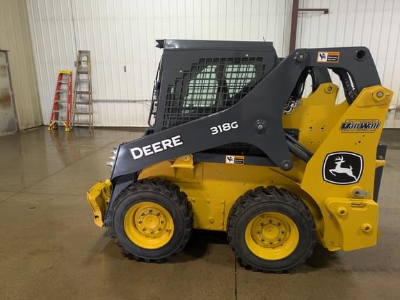 Image of John Deere 318G equipment image 1