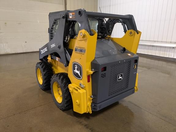 Image of John Deere 318G equipment image 2