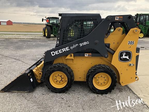 Image of John Deere 318G equipment image 4