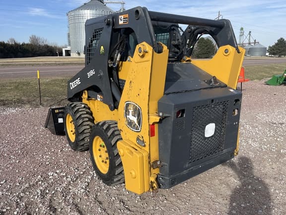 Image of John Deere 318G equipment image 4