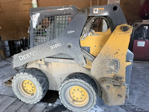 Image of John Deere 318G equipment image 3
