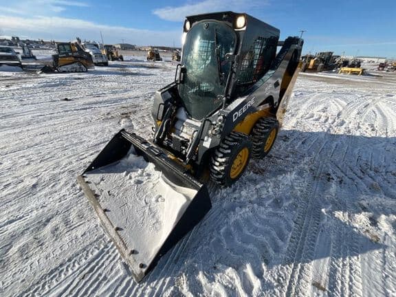 Image of John Deere 318G Primary image