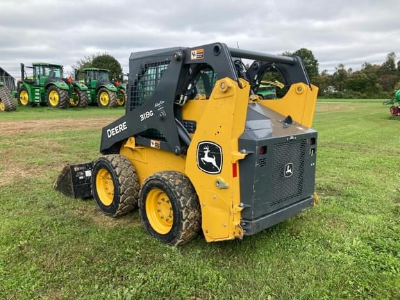 Image of John Deere 318G equipment image 2