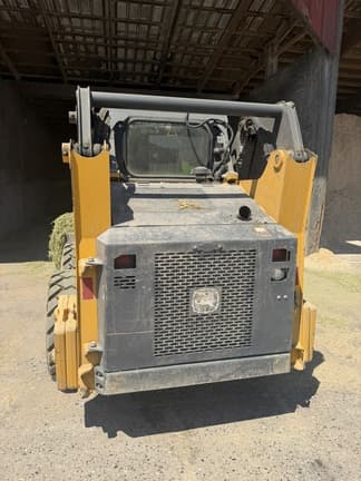 Image of John Deere 318G equipment image 4