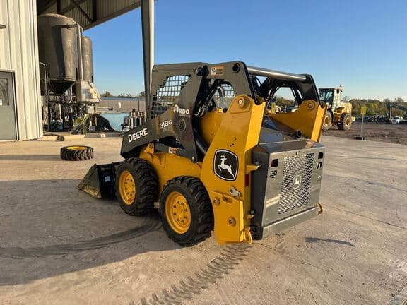 Image of John Deere 318G equipment image 2