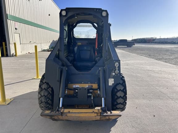 Image of John Deere 318G equipment image 4
