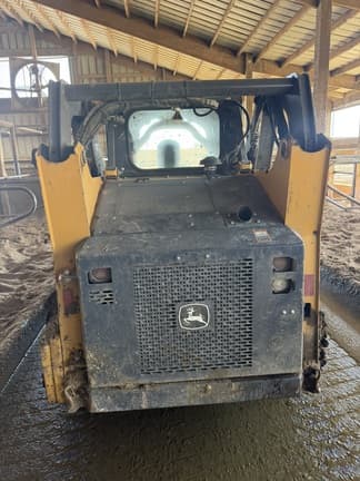 Image of John Deere 318G equipment image 4