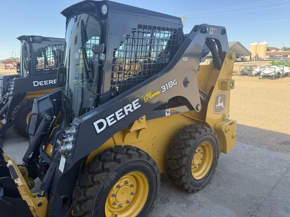 Image of John Deere 318G equipment image 1