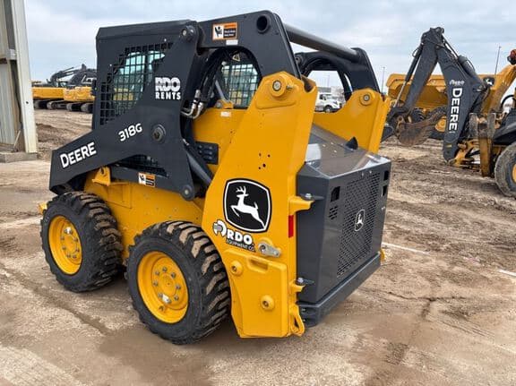 Image of John Deere 318G equipment image 2