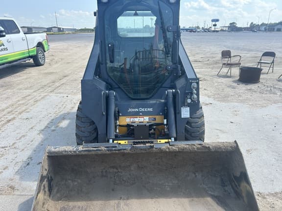 Image of John Deere 318G equipment image 1