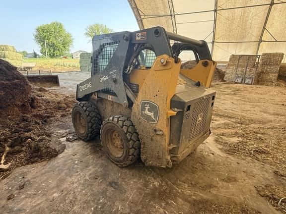 Image of John Deere 318G equipment image 3