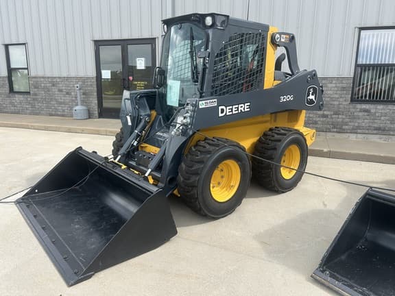 Image of John Deere 320G Primary image