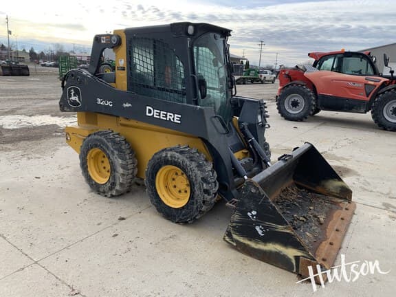 Image of John Deere 320G Primary image