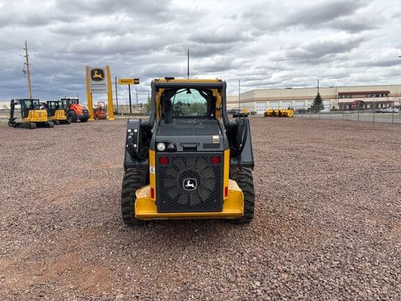 Image of John Deere 320G equipment image 3